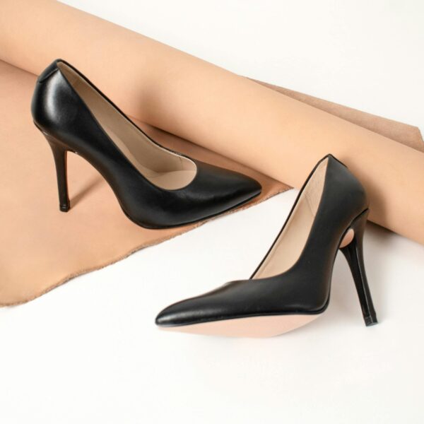 Girls Stylish Heels – Party Wear & Comfortable Fit